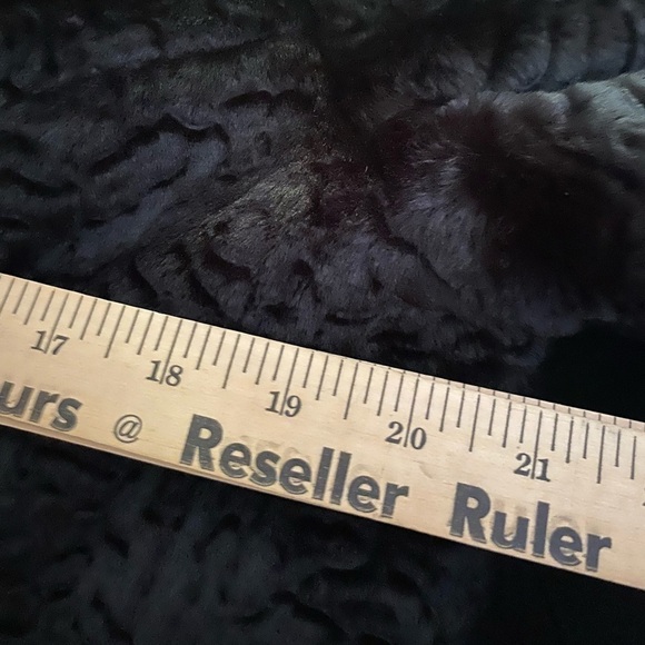 Vintage Women's Faux Black Persian Lamb Swing
Coat with Faux Mink Collar & Cuffs - Picture 10 of 16